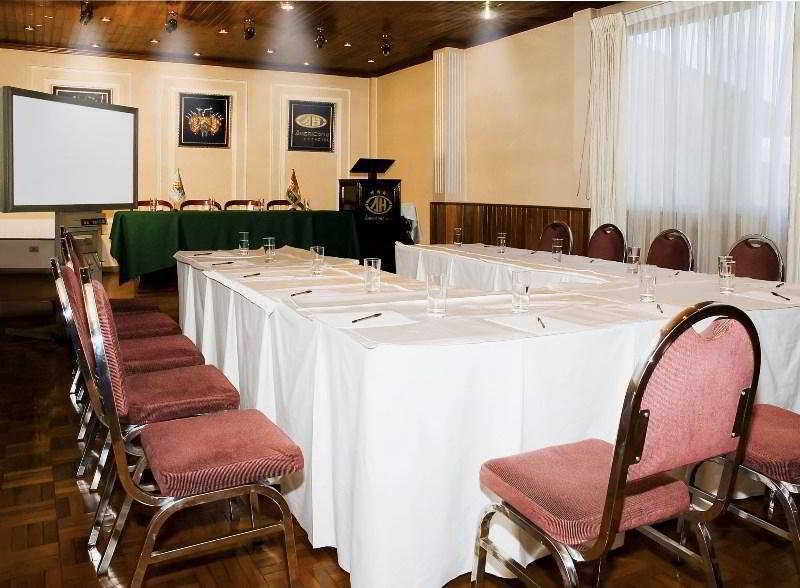 Hotel Americana 3*
